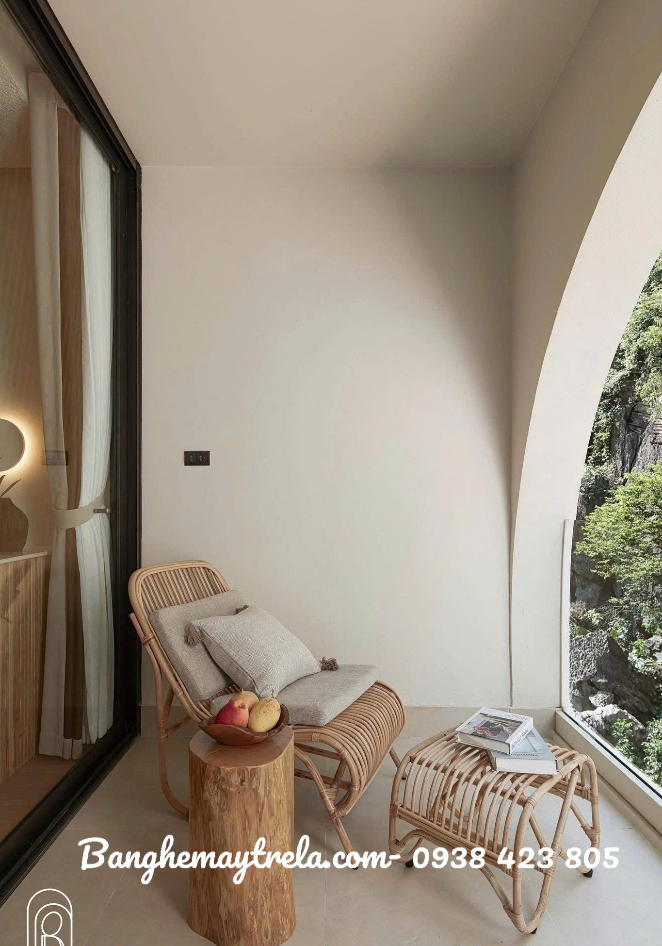 Ghế mây thư giãn kèm đôn gác chân